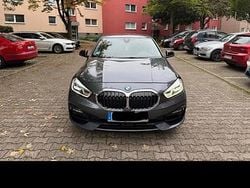 Grau Gebraucht 2020 BMW 1M Comfort Edition Coupé | 17.999 €