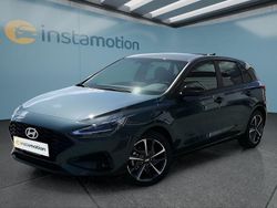 Grün Neu 2025 Hyundai i30 Limousine | 26.999 € (Teuer)