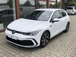 Pure white Neu 2024 VW Golf VIII R-line Limousine | 31.990 € (Guter Preis)