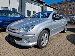 Silber Gebraucht 2003 Peugeot 206 CC Cabrio | 1.900 € (Fairer Preis)