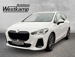 Alpinweiss iii Gebraucht 2022 BMW 220 Active Tourer M Sport Van / Kleinbus | 29.730 € (Fairer Preis)
