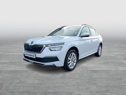 Weiß Gebraucht 2022 Skoda Kamiq Tour SUV | 19.945 € (Fairer Preis)