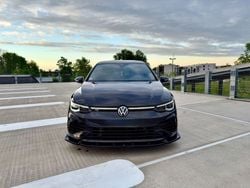 Schwarz Gebraucht 2023 VW Golf VIII Design Limousine | 49.800 €