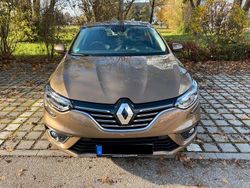 Braun Gebraucht 2016 Renault Mégane IV Intens Limousine | 12.000 € (Guter Preis)