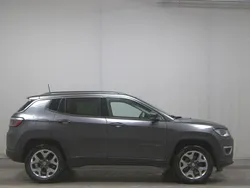 Granite crystal metallic Gebraucht 2020 Jeep Compass Limited SUV | 17.380 € (Guter Preis)