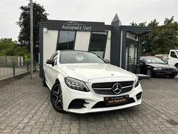 Weiß Gebraucht 2020 Mercedes C300 Coupé | 39.290 € (Etwas zu teuer)