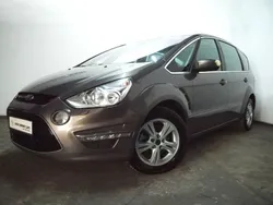 Braun Gebraucht 2012 Ford S-MAX Titanium Van / Kleinbus | 5.000 €