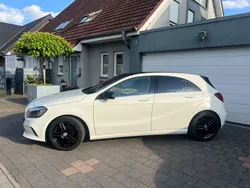 Weiß Gebraucht 2016 Mercedes A180 Limousine | 14.100 € (Etwas zu teuer)