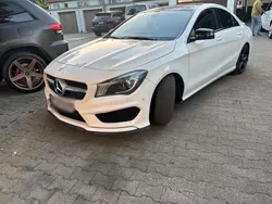 Weiß Gebraucht 2016 Mercedes CLA180 Limousine | 15.000 € (Teuer)