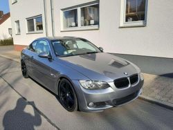 Silber Gebraucht 2007 BMW 320 Cabriolet Sport Line Cabrio | 8.000 €
