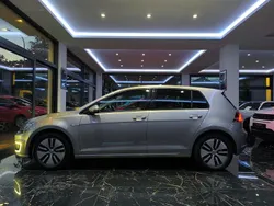 Tungsten silver metallic Gebraucht 2016 VW e-Golf Kleinwagen | 9.800 € (Fairer Preis)