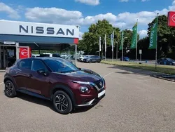 Rot Neu 2025 Nissan Juke N-Connecta SUV | 24.299 € (Fairer Preis)