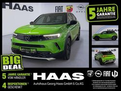 Lackierung matcha green/typ au Gebraucht 2023 Opel Mokka Ultimate SUV | 21.480 € (Fairer Preis)
