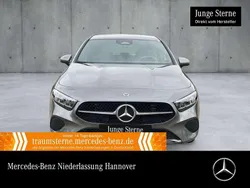 Mountain grau Gebraucht 2024 Mercedes A180 Progressive Limousine | 28.290 € (Guter Preis)