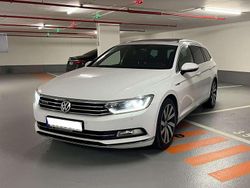 Pure white Gebraucht 2015 VW Passat Highline Kombi | 10.900 € (Guter Preis)