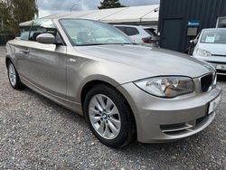 Silber Gebraucht 2009 BMW 118 Cabriolet Advantage Cabrio | 9.990 € (Fairer Preis)