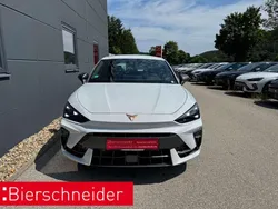 Weiss Gebraucht 2024 Cupra Leon Limousine | 31.999 € (Guter Preis)