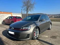 Grau Gebraucht 2015 VW Golf VII GTI Limousine | 13.490 € (Guter Preis)