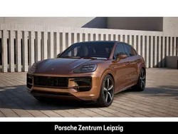 Braun Neu 2025 Porsche Cayenne GTS SUV | 169.800 € (Fairer Preis)