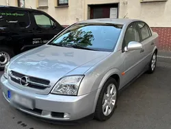 Silber Gebraucht 2003 Opel Vectra Limousine | 2.490 € (Guter Preis)