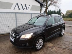 Schwarz Gebraucht 2010 VW Tiguan Team SUV | 6.850 € (Guter Preis)