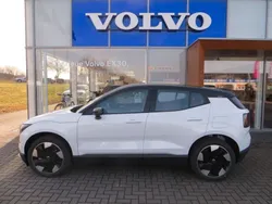 Weiß Gebraucht 2024 Volvo EX30 Plus SUV | 39.900 €