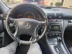 Gold Gebraucht 2003 Mercedes C220 Avantgarde Kombi | 3.500 €