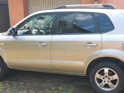 Silber Gebraucht 2006 Hyundai Tucson SUV | 5.400 € (Etwas zu teuer)