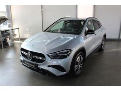 Gebraucht 2025 Mercedes GLA200 Progressive SUV | 46.590 € (Teuer)