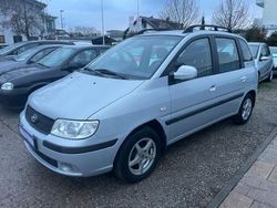 Silber Gebraucht 2006 Hyundai Matrix GLS Van / Kleinbus | 2.797 € (Fairer Preis)