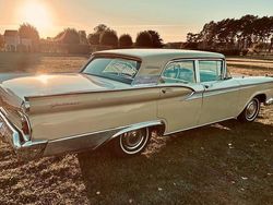 Gelb Gebraucht 1959 Ford Fairlane Limousine | 22.000 €