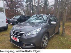 Grau Gebraucht 2015 Peugeot 2008 Allure SUV | 8.490 € (Fairer Preis)