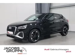 Mythosschwarz metallic Gebraucht 2024 Audi Q2 S-Line SUV | 35.420 € (Etwas zu teuer)