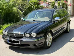 Schwarz Gebraucht 2007 Jaguar X-type Kombi | 1.600 €
