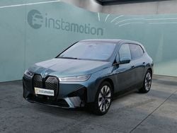 Blau Gebraucht 2022 BMW iX Sport Line SUV | 86.900 €