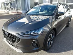 Grau Neu 2024 Ford Focus Active X Limousine | 29.850 € (Teuer)