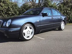 Schwarz Gebraucht 1997 Mercedes E430 Avantgarde Limousine | 15.249 €
