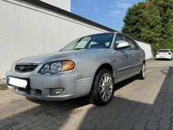 Silber Gebraucht 2005 Kia Shuma Kleinwagen | 1.199 €