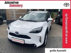 Schneeweiß Gebraucht 2021 Toyota Yaris Hybrid Comfort SUV | 21.890 € (Guter Preis)
