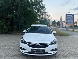 Weiß Gebraucht 2018 Opel Astra S Kombi | 7.250 € (Fairer Preis)