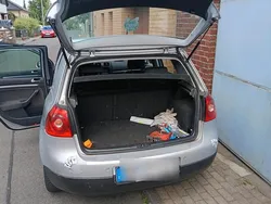 Silber Gebraucht 2007 VW Golf V Kleinwagen | 2.000 €