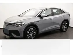 Grau Gebraucht 2024 VW ID.5 Pro SUV | 39.049 € (Fairer Preis)