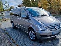 Grau Gebraucht 2013 Mercedes Viano Van / Kleinbus | 17.250 €