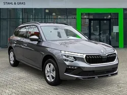 Grau Neu 2024 Skoda Kamiq Essence SUV | 25.990 € (Guter Preis)