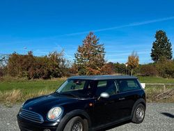 Schwarz Gebraucht 2009 Mini Clubman Kombi | 2.900 € (Superpreis)