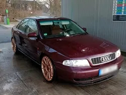Rot Gebraucht 1995 Audi A4 Limousine | 2.500 €