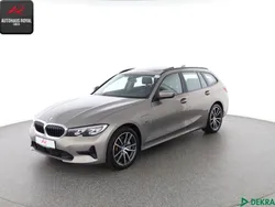 Grau Gebraucht 2022 BMW 330e Sport Line Limousine | 29.880 € (Guter Preis)