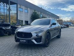 Grau Gebraucht 2021 Maserati Levante SUV | 52.980 € (Superpreis)