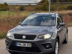 Grau Gebraucht 2018 Seat Arona Style SUV | 10.300 € (Fairer Preis)