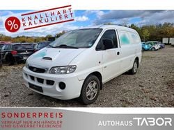 Noble white Gebraucht 2004 Hyundai H-1 Van / Kleinbus | 1.585 € (Guter Preis)
